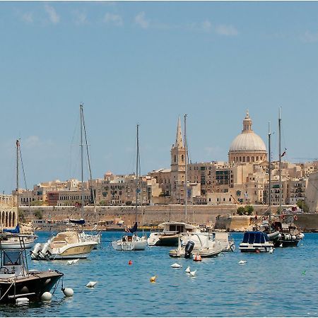 Terrace View- A Charming Two Bedrooms Penthouse Ac-Wifi Msida Kültér fotó